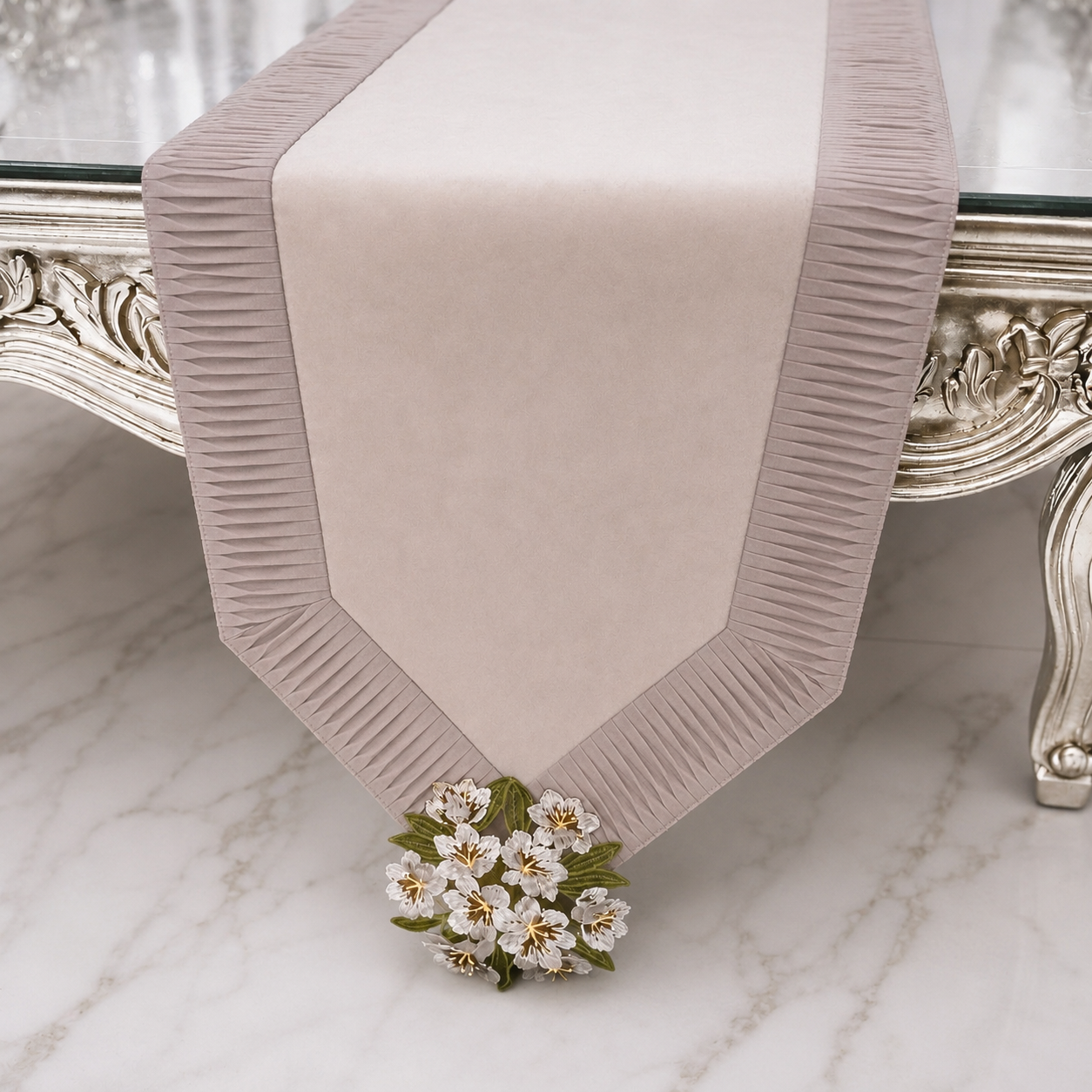 Misty Elegance Runner