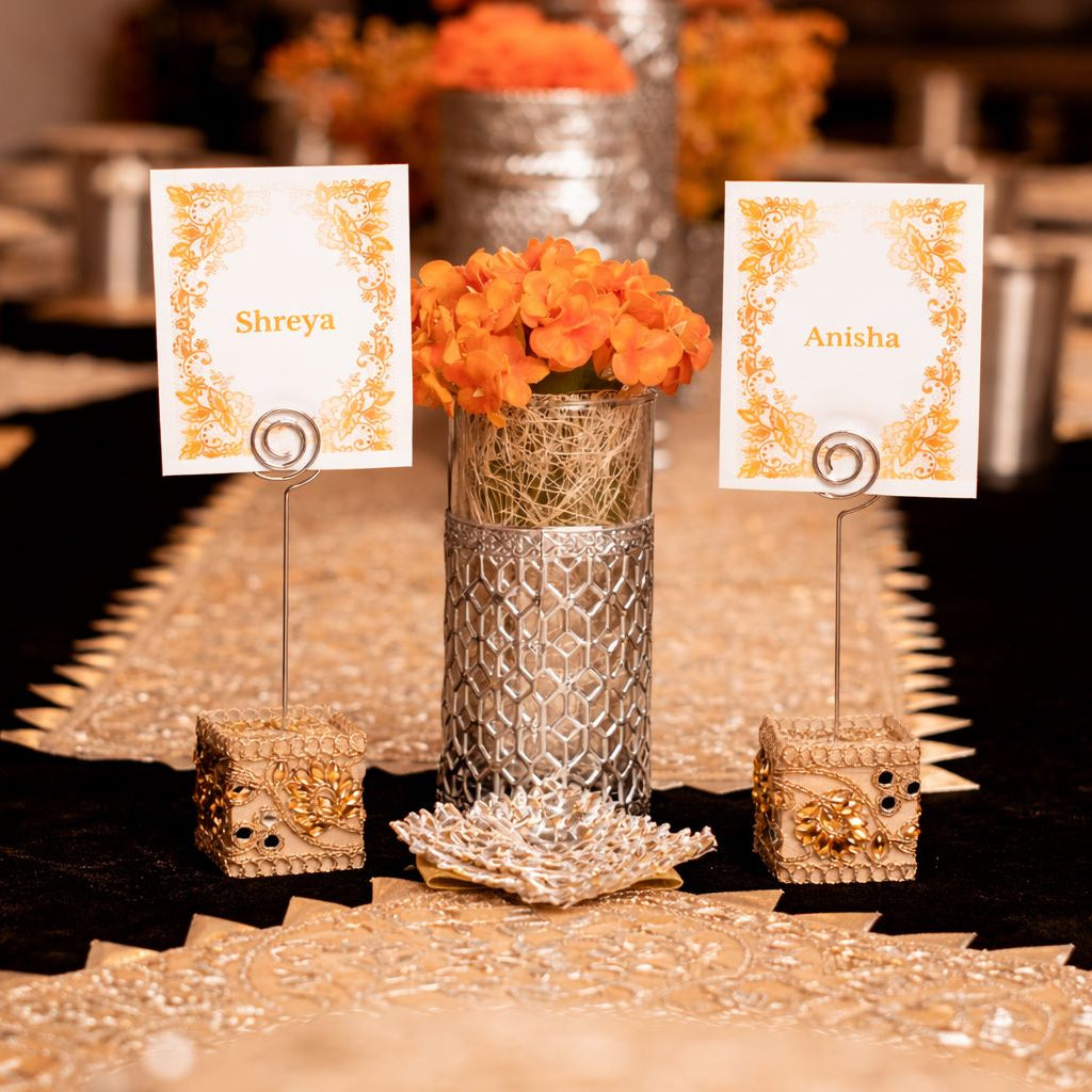 Amara menucard holders