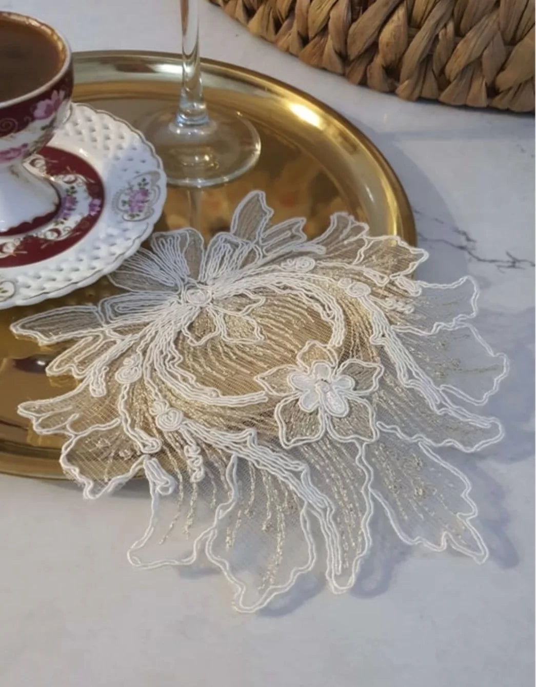 Elegant Tray Cover Come Coaster