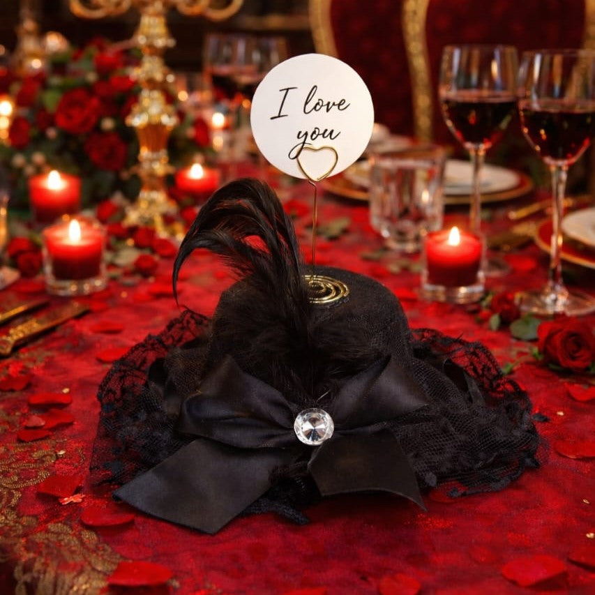 Enchanté Mini Hat Name Card Holder