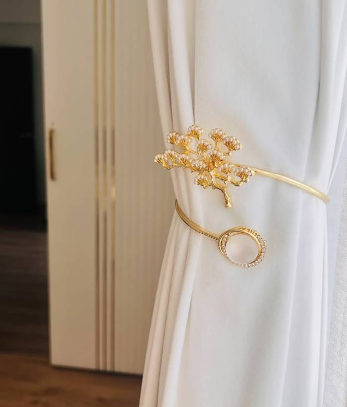 Golden Blossom Curtain Tieback