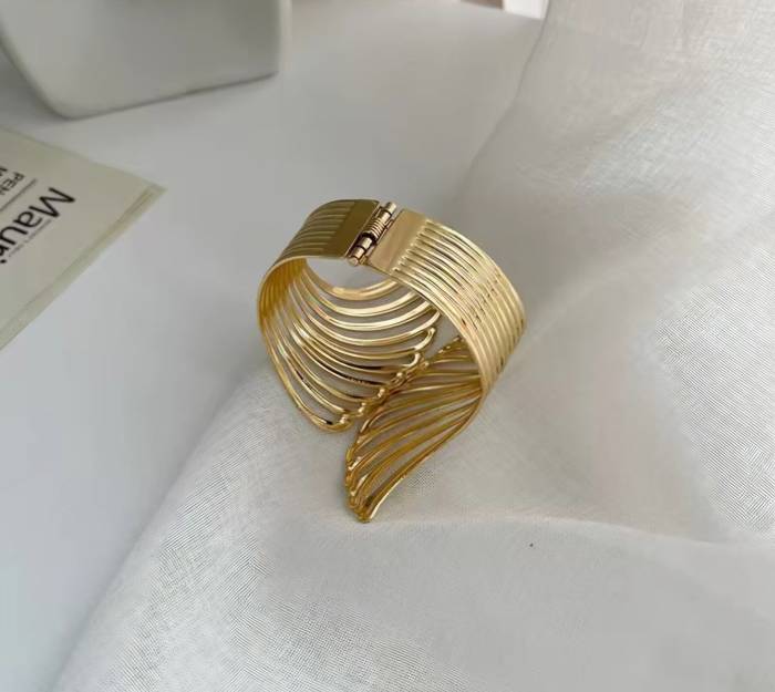 Golden Wing Curtain Tieback