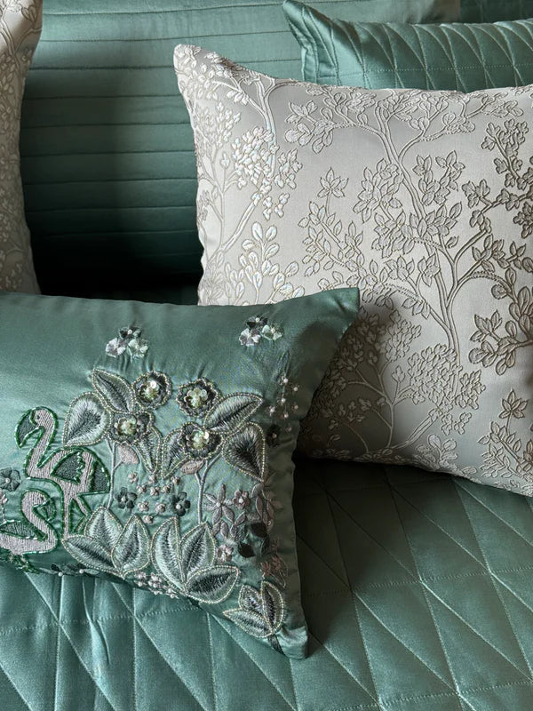 The Green Flamingo Bedding Set