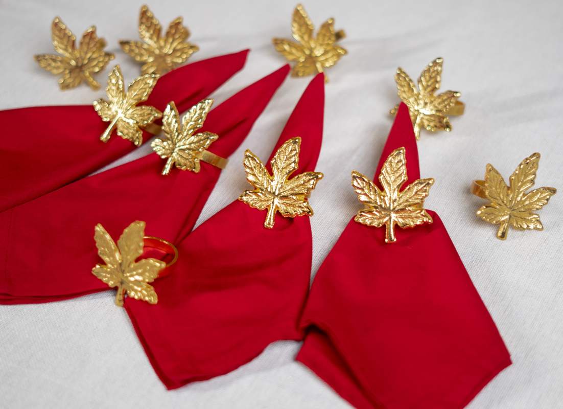 Golden Leaf Napkin Rings