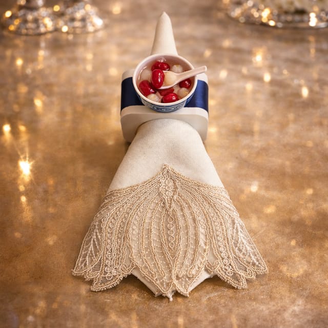 Little Bites Napkin Ring & Table centerpeice Bouquet