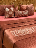 Pink Maze Bedding Set