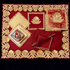 The Royal Vermilion Hosting Set