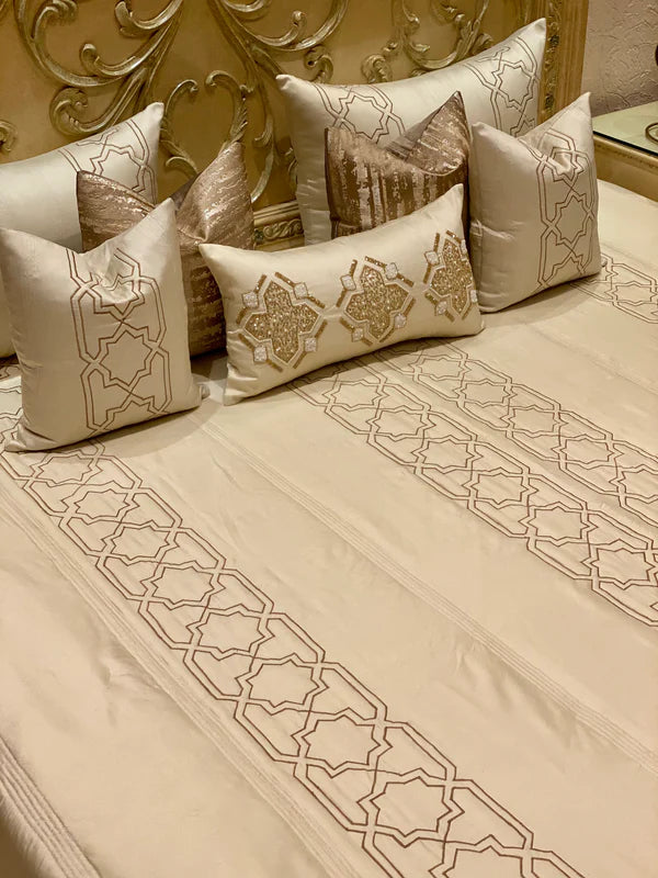 The Treasure Bedding Set
