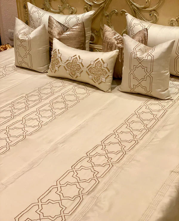 The Treasure Bedding Set