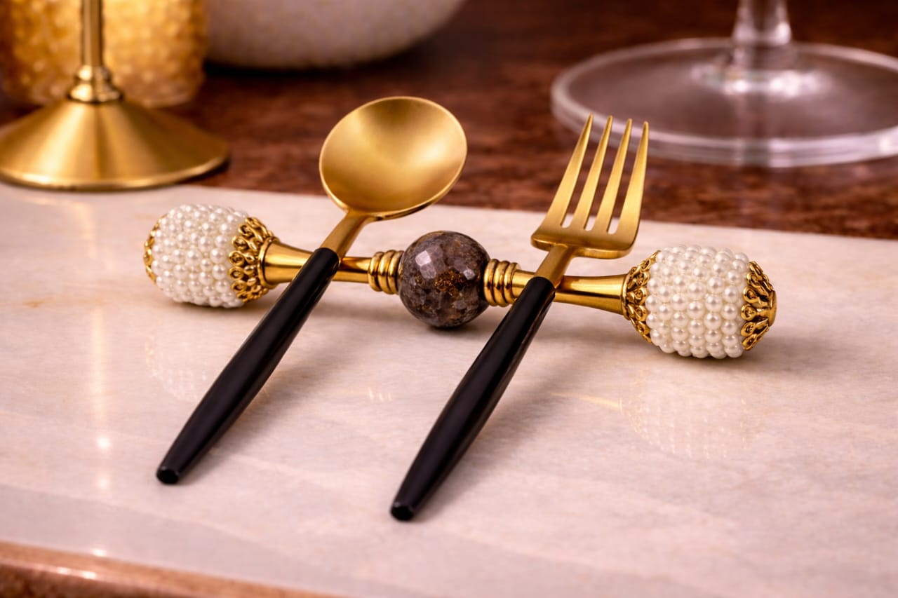 Noor Darbar Cutlery Rest
