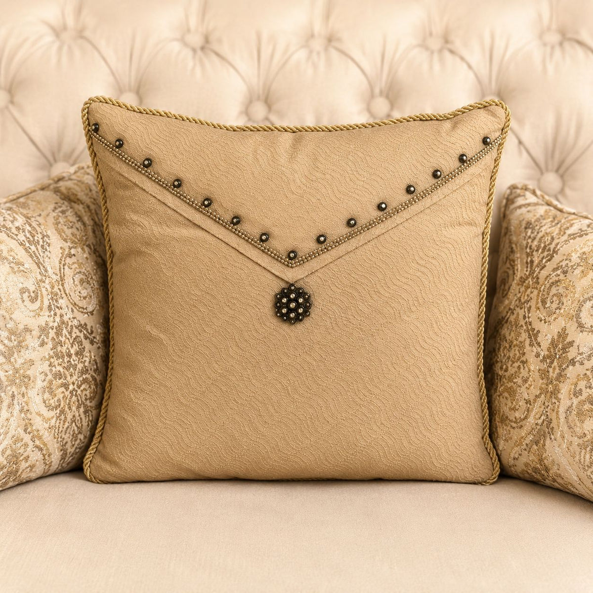 Aristocrat Luxe Cushion Set