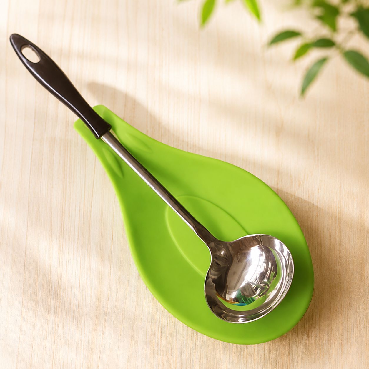 Regal Green Spoon Rest