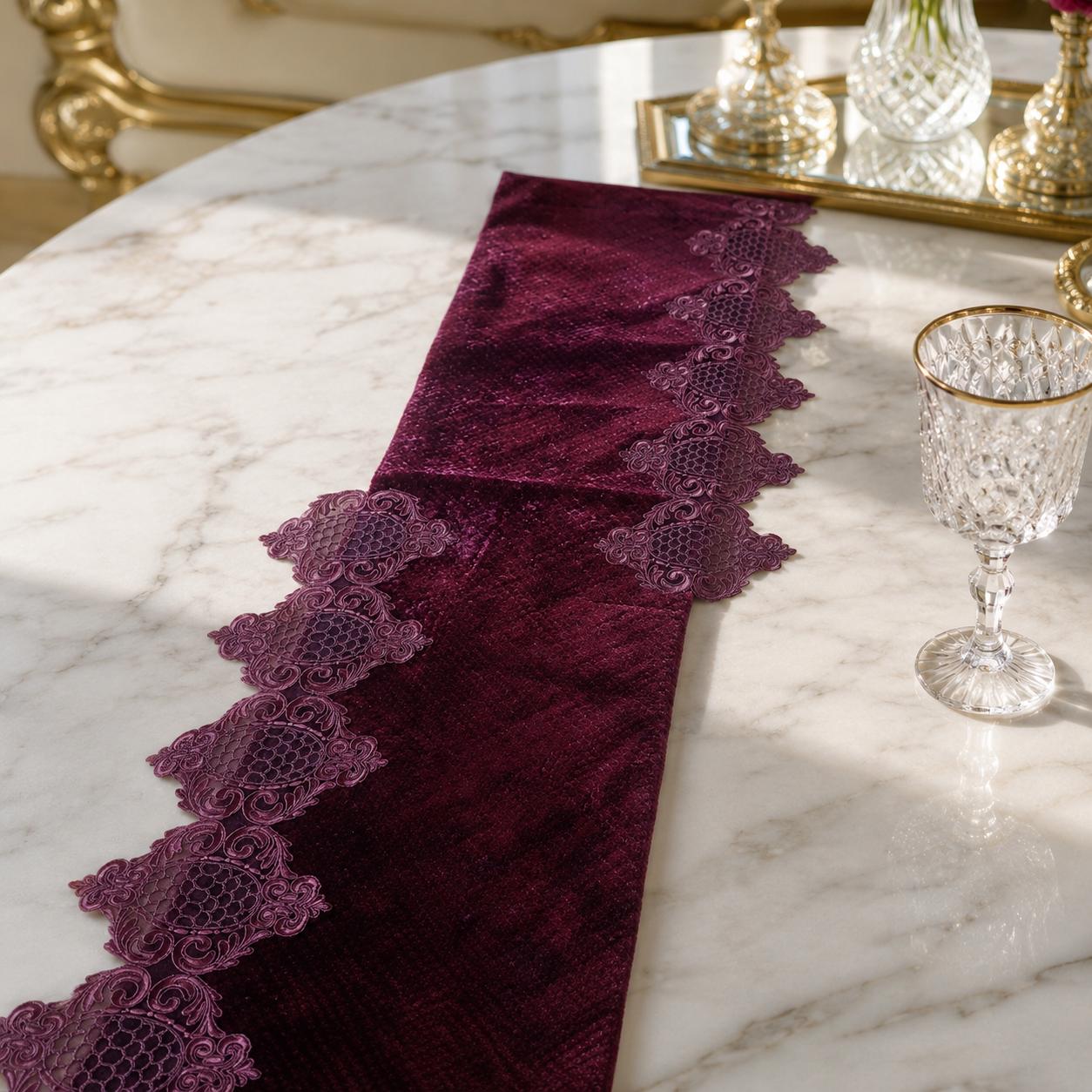 Velvet Crown Runner
