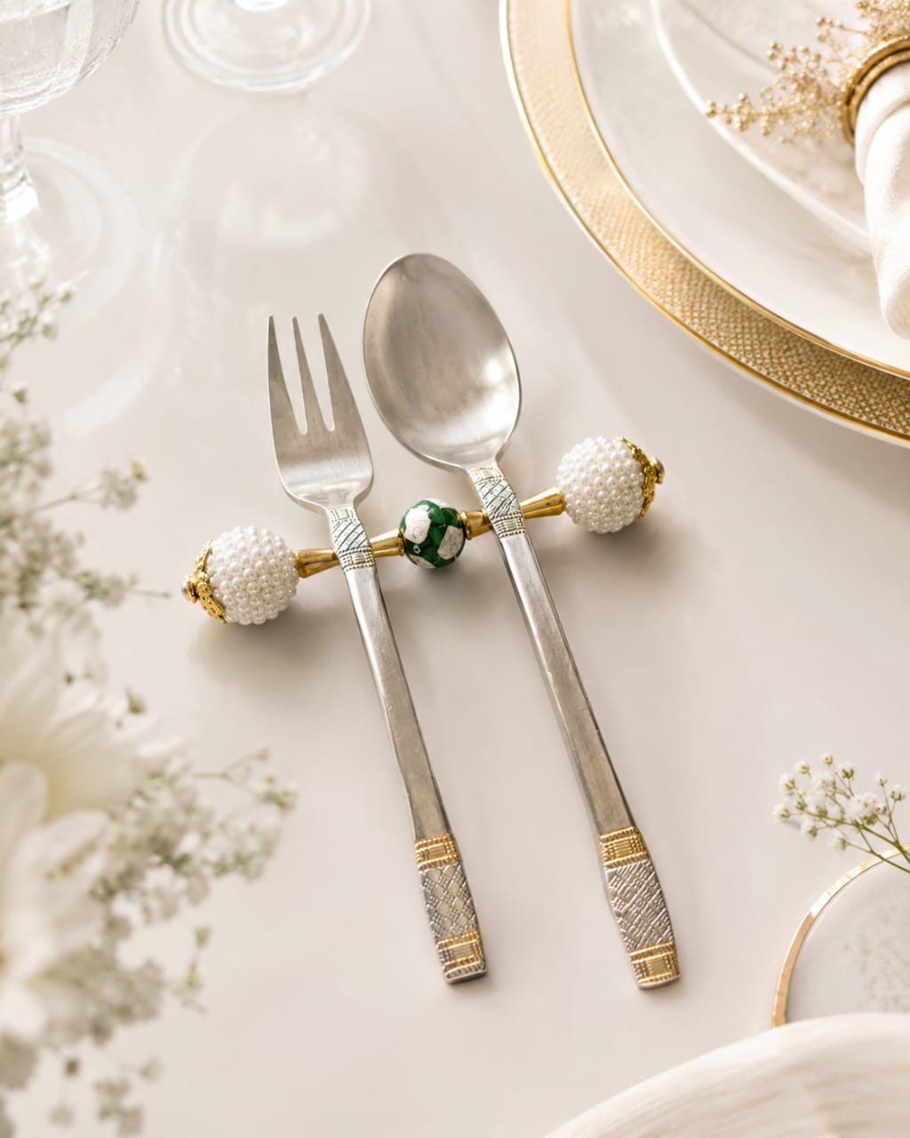 Emerald Pearl Royale Cutlery rest