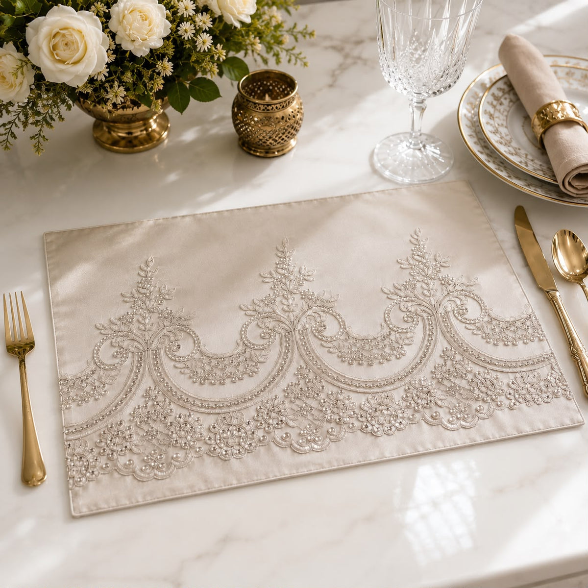 Élysée Lace Placemat