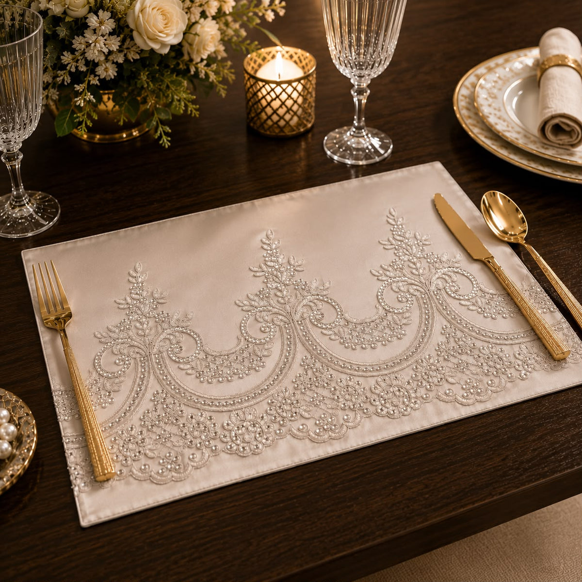Élysée Lace Placemat