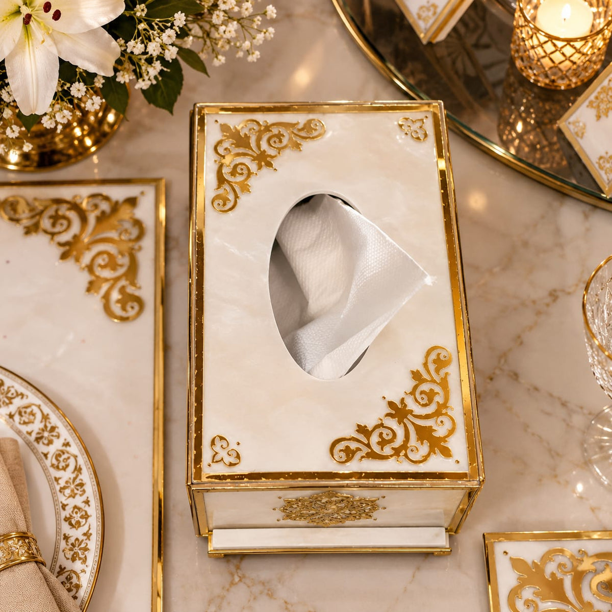 Versailles Acrylic Tissue Box