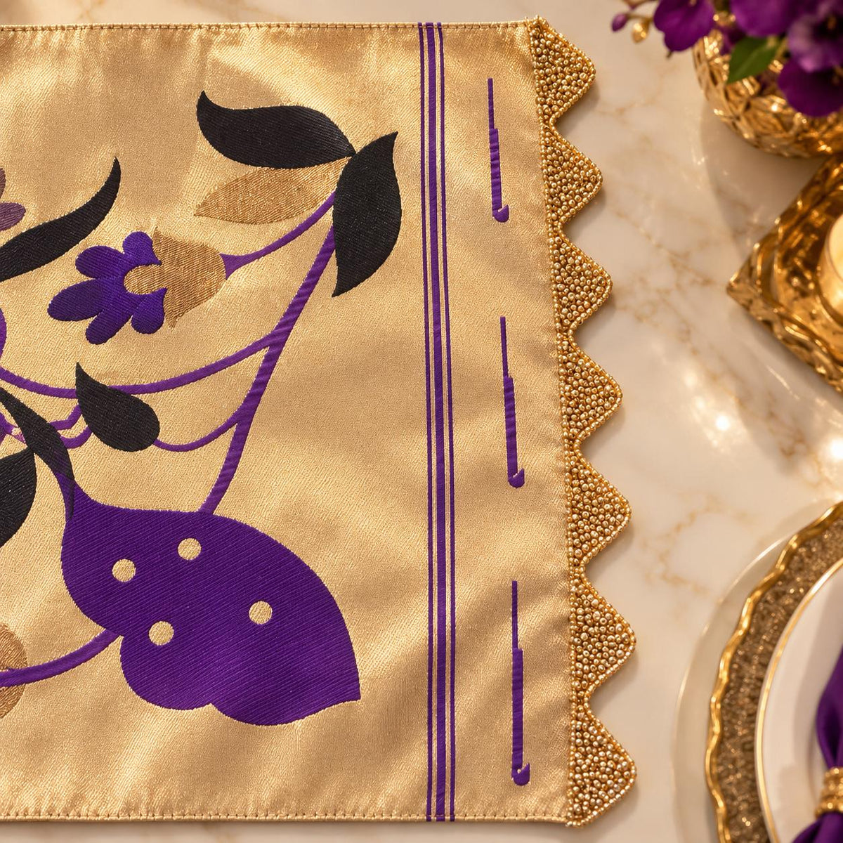 Paithani Tray Cover