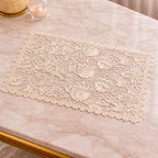 Duchess Lace Placemat come Tray cover