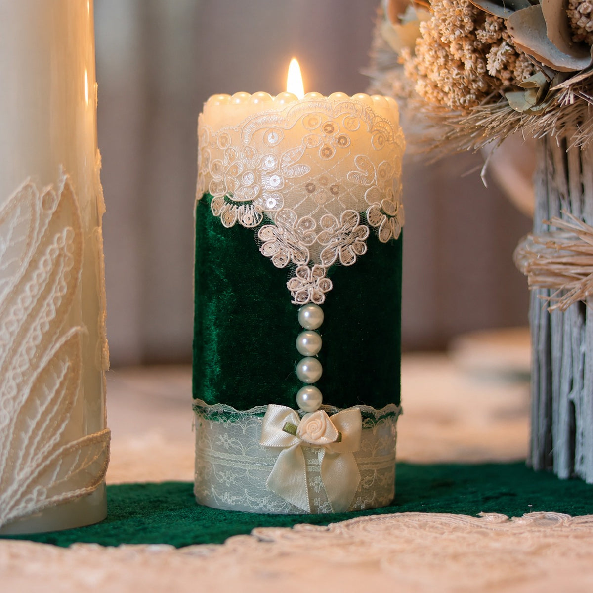 Velvet laced candle