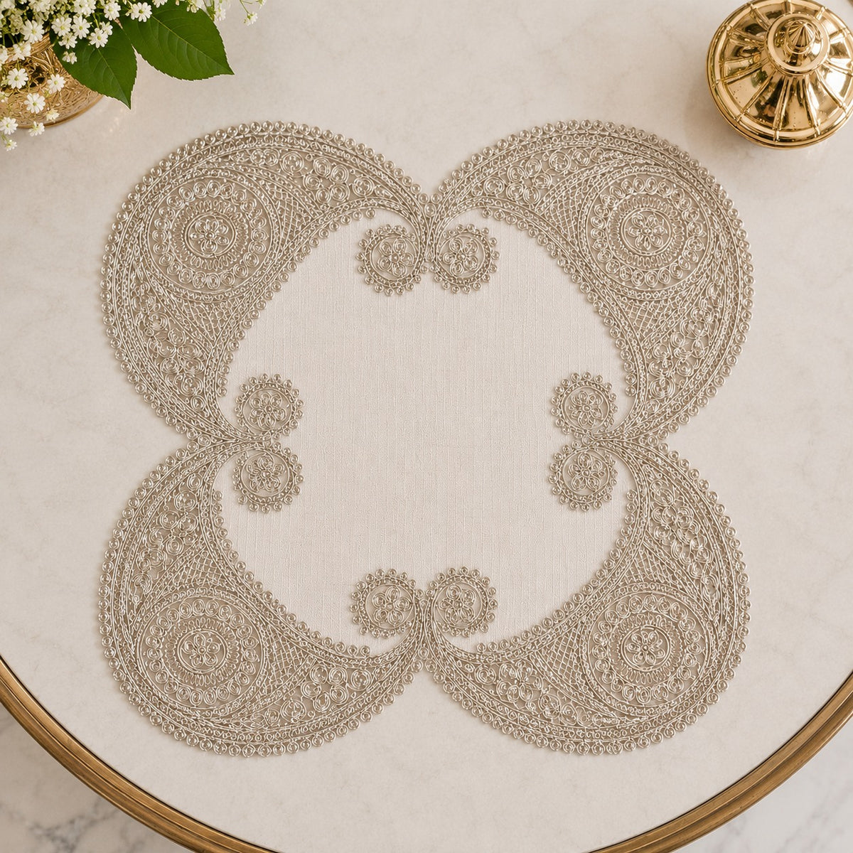 Royal Accent 3-Piece Set