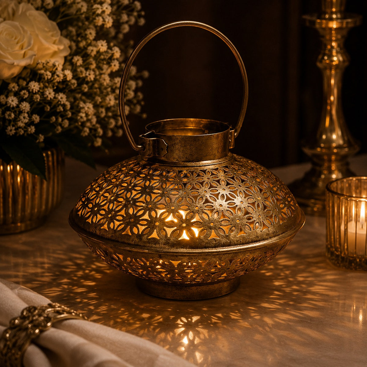 Regal Glow Lantern
