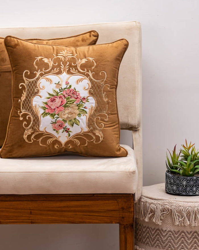 Regal Vintage Cushion