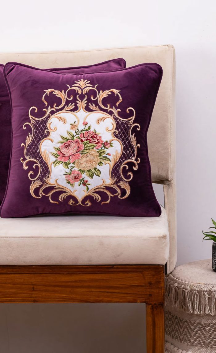 Regal Vintage Cushion
